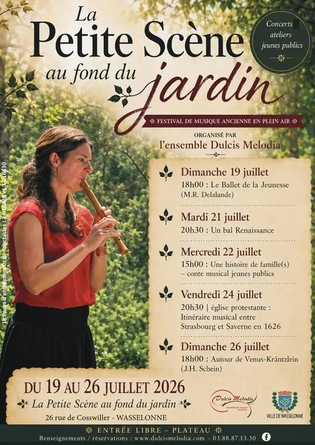 La petite scène au fond du jardin