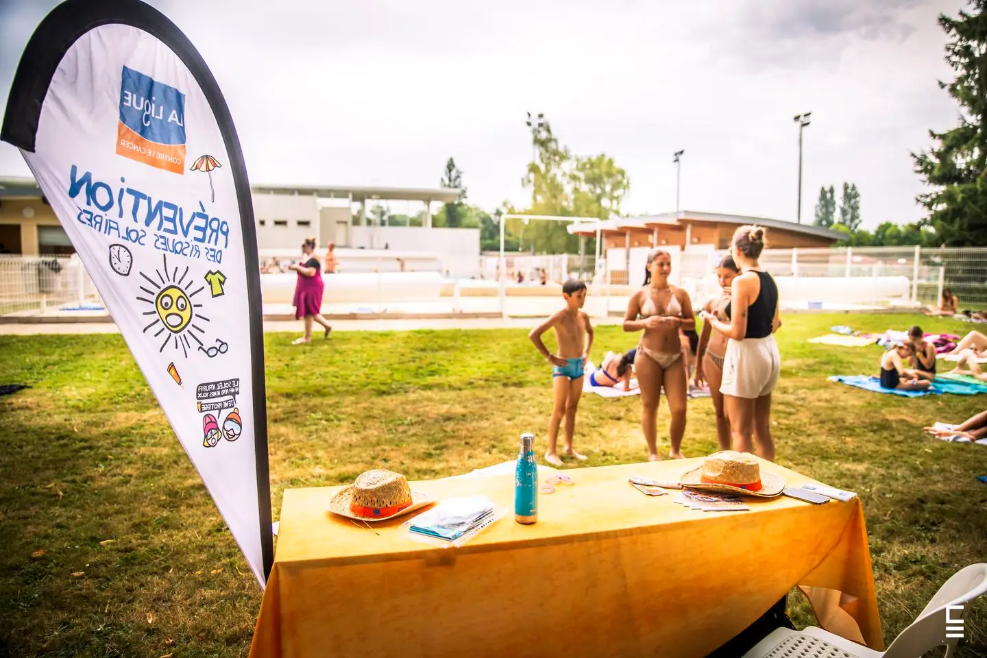 Piscines en fête, structure gonflable géante