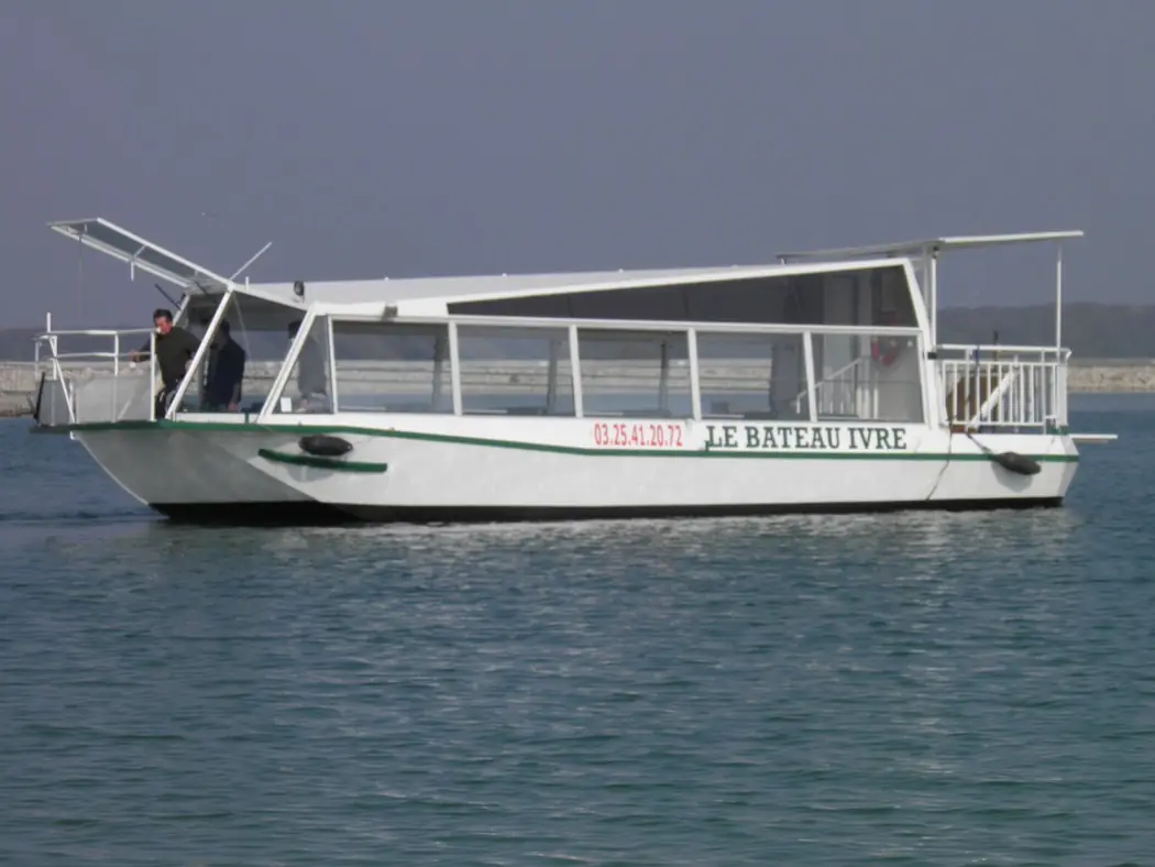 Le Bateau Ivre - Déjeuner croisière &amp; Promenade commentée