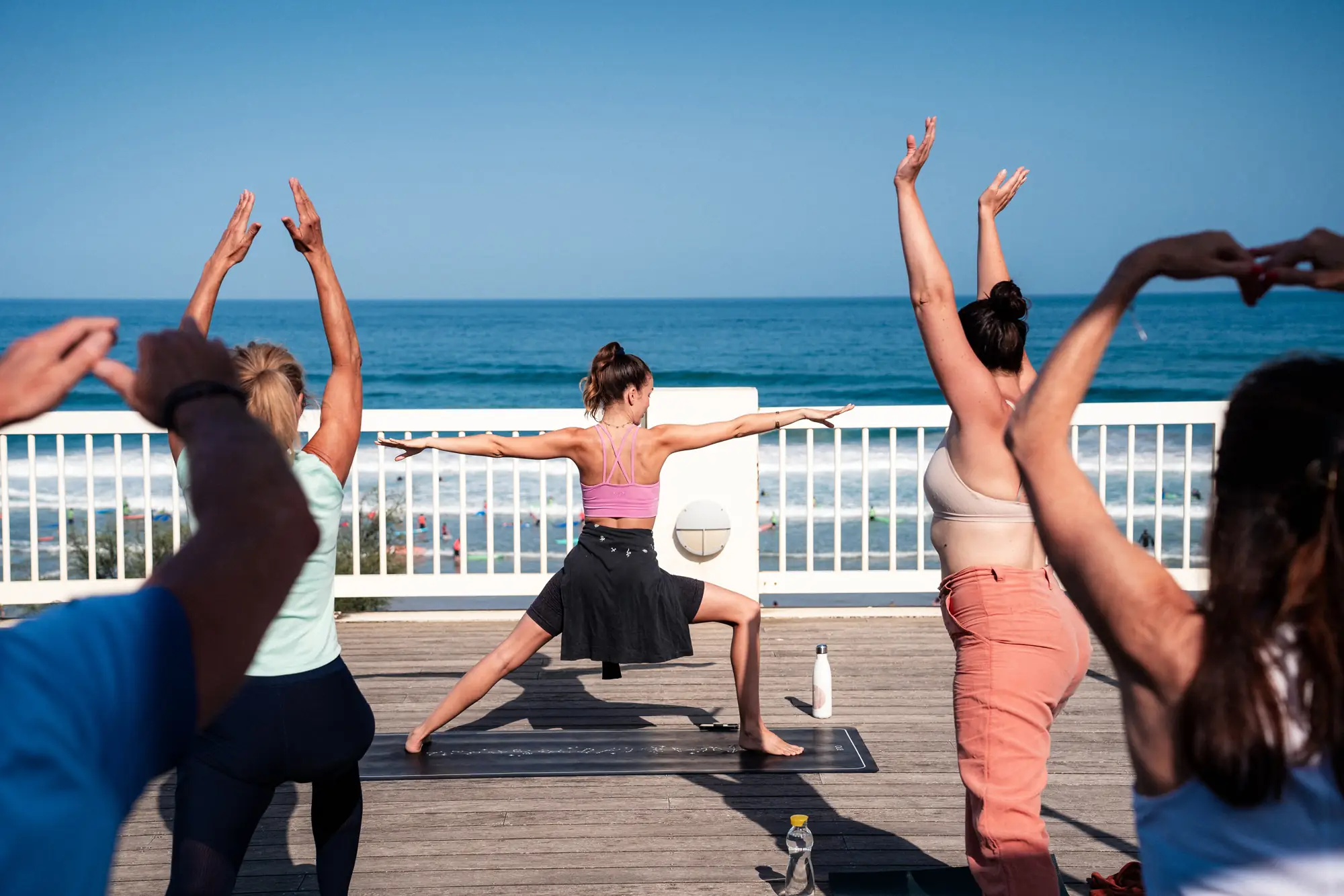 Yoga face à l'océan