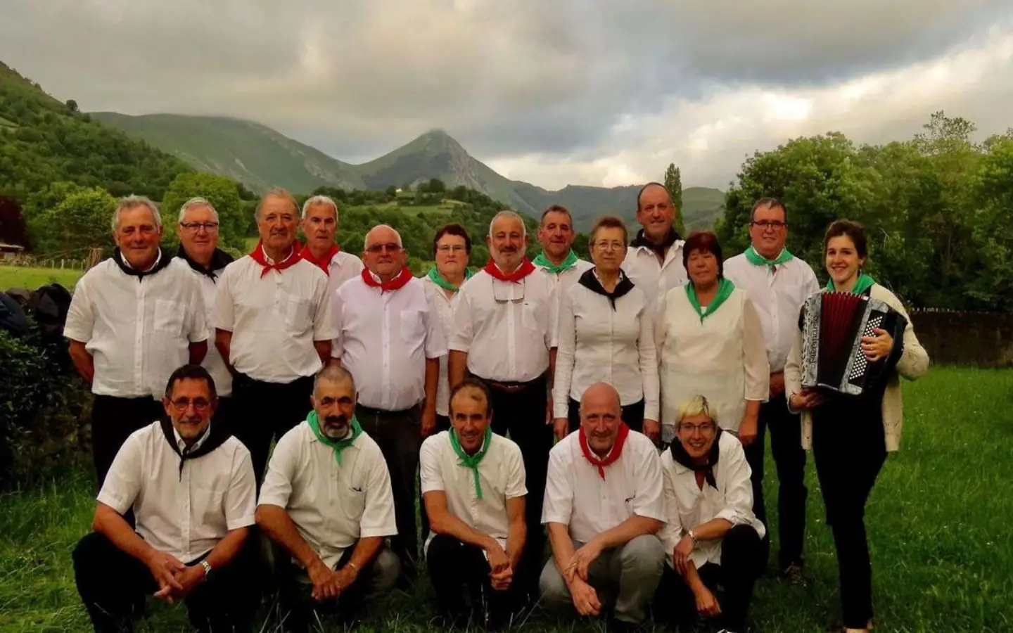 Les jeudis de Saint Sauveur : conférence, restauration, concert de chants basques