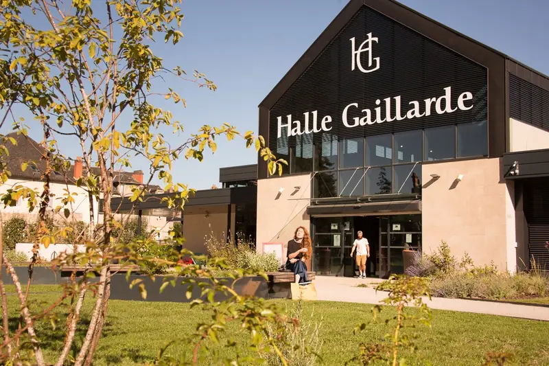 Halle Gaillarde