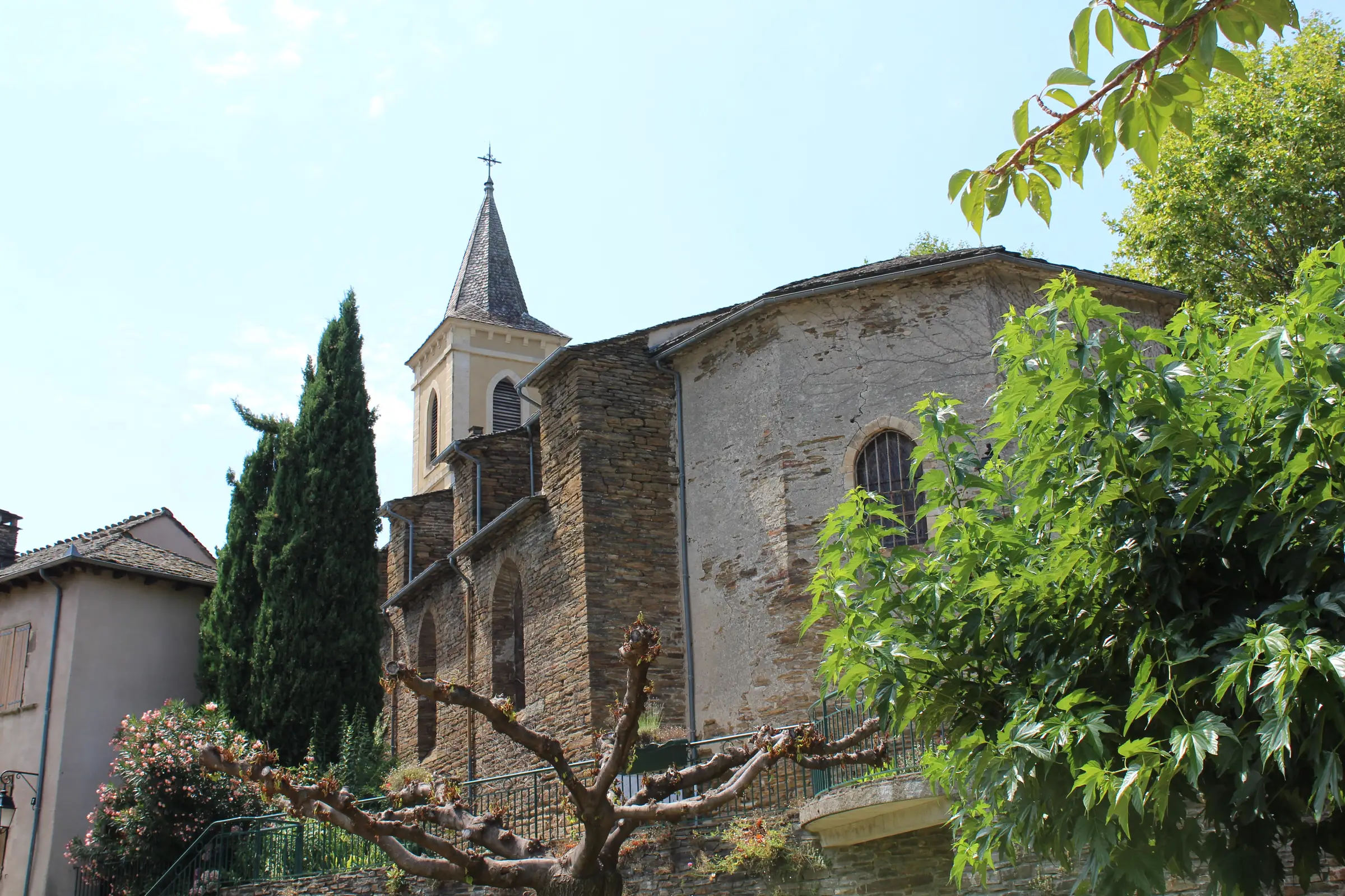 EGLISE SAINT-GERMAIN-DE-CALBERTE