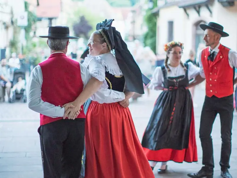 Concert et danses folkloriques