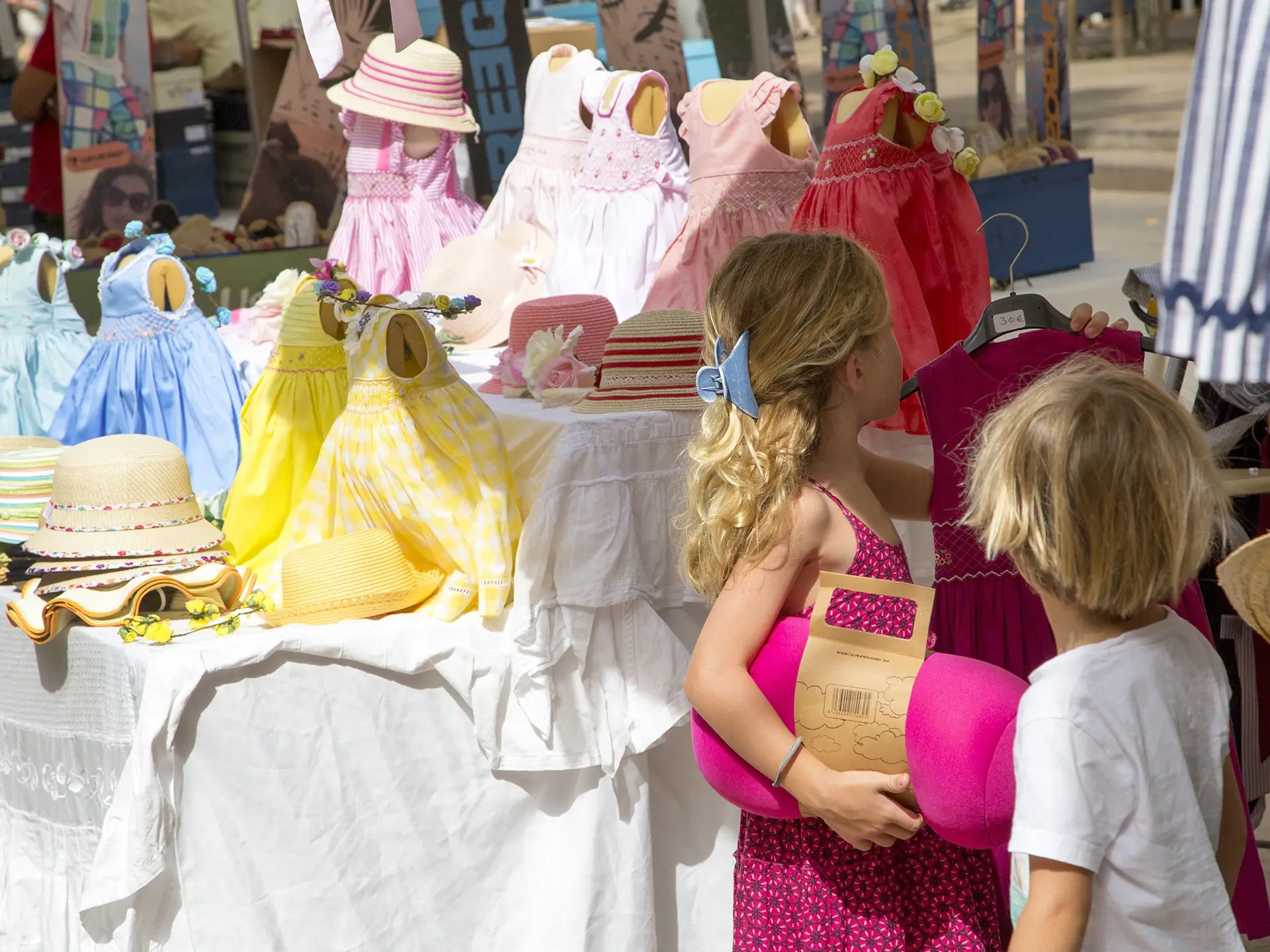 Le grand marché - Textile, artisanat, brocante