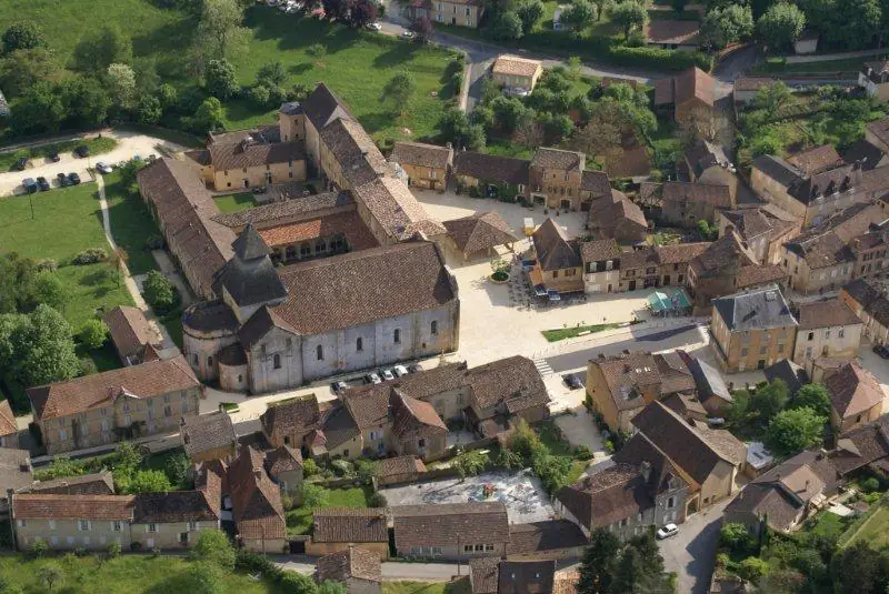 Village de Cadouin