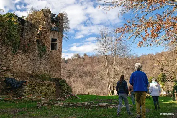 Site historique et archéologique de Jalenques