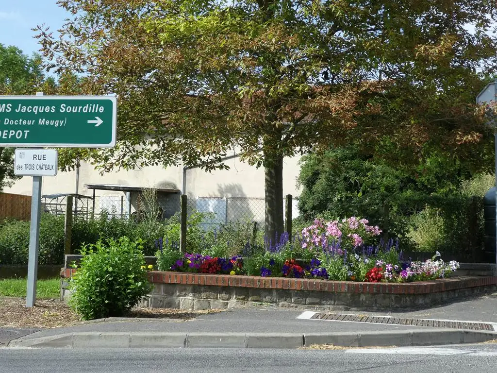 Acy-Romance - Villages Fleuri "3 fleurs"