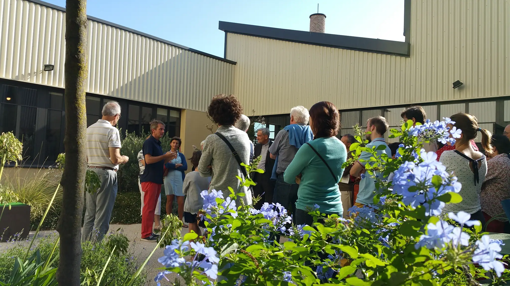 Rampal Latour : Visite guidée de l'Usine Moderne