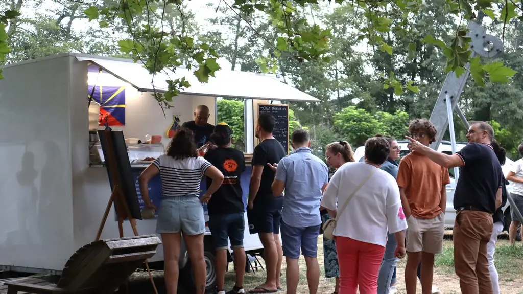 Marché gourmand et musical