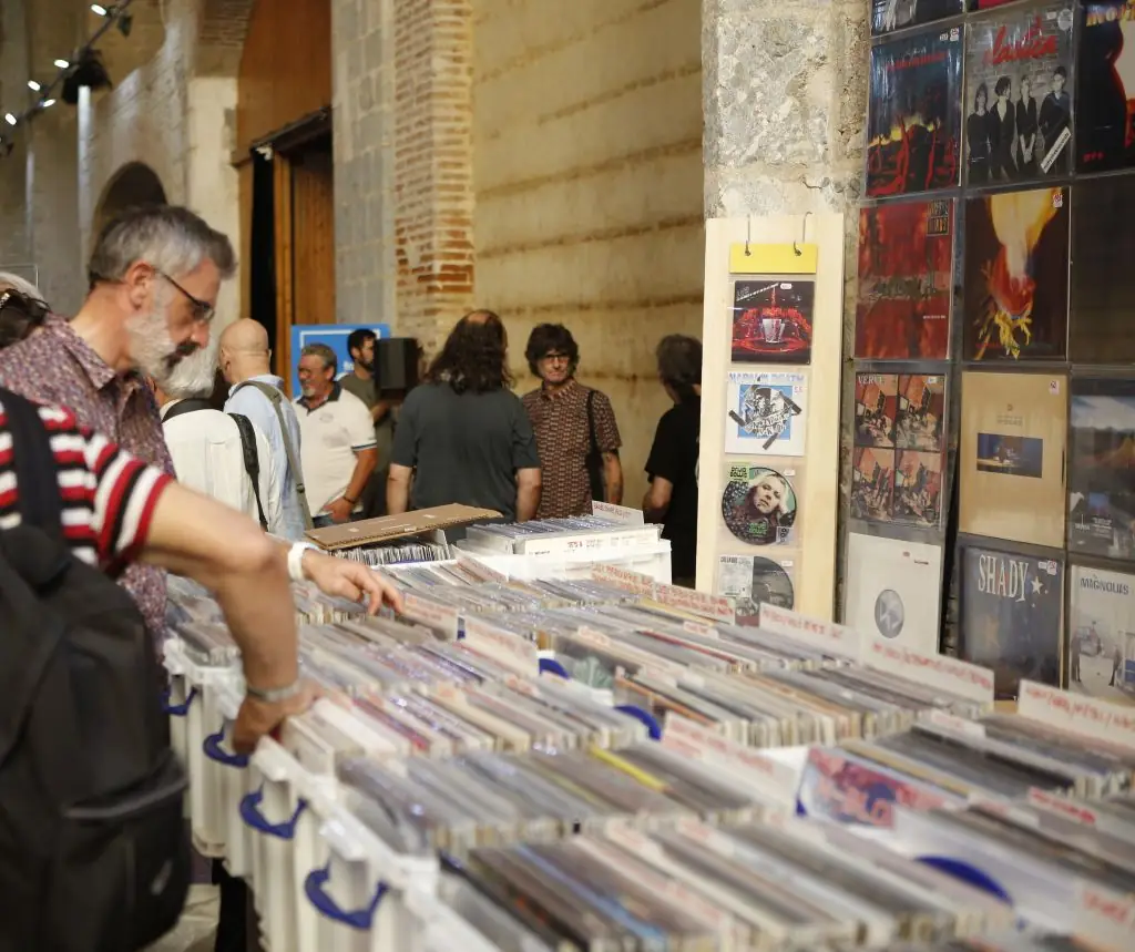 FESTIVAL INTERNATIONAL DU DISQUE ET DE LA BANDE DESSINÉE - FID & BD