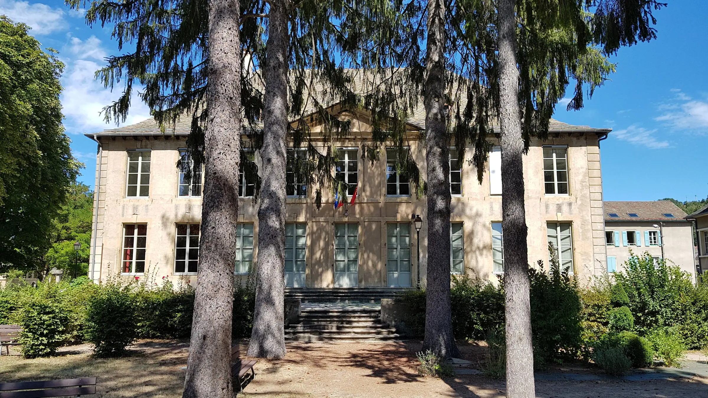 HÔTEL DE VILLE DE MARVEJOLS