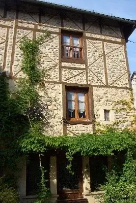 Ste Eulalie d'Olt, village classé parmi les Plus Beaux Villages de France en Aveyron