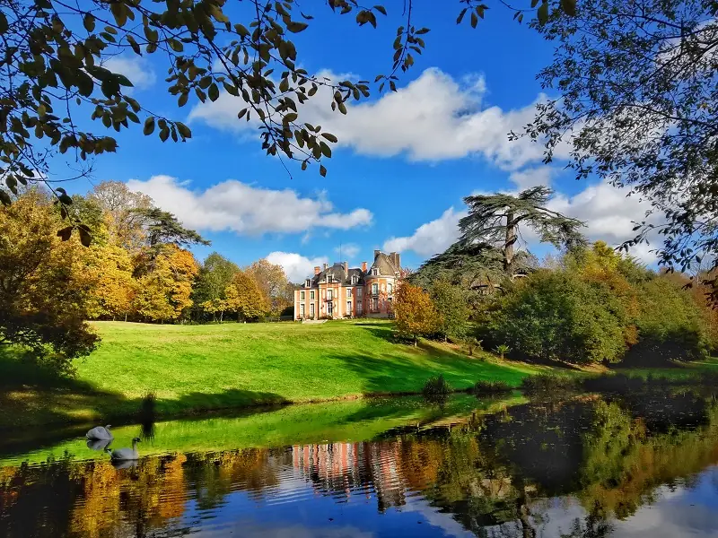 Visite des intérieurs du Château de Chantore