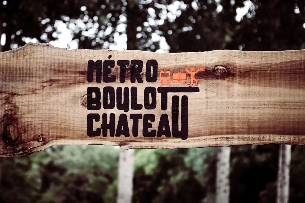 Métro-Boulot-Château au Domaine Maison de la Reine