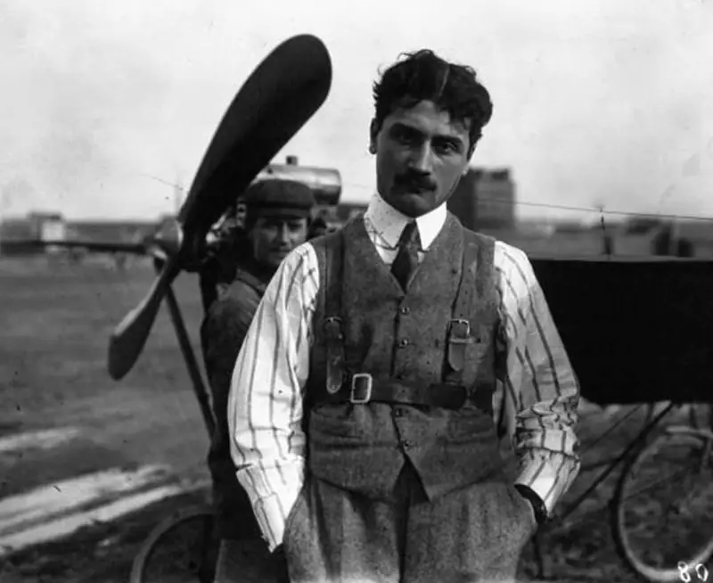 Roland Garros, pionnier et héros de l'aviation