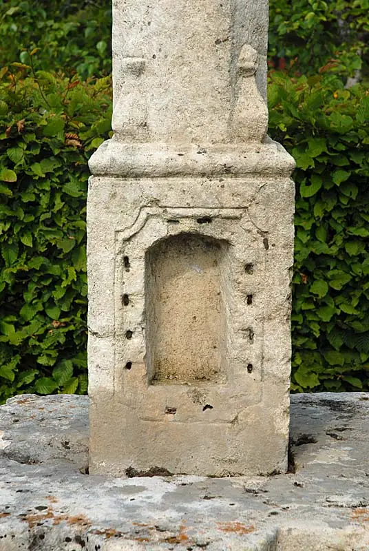 Calvaire de Rivière-les-Fosses (1)