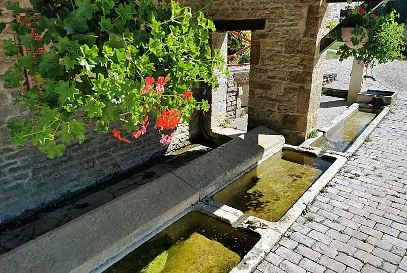 Fontaine du Centre à Orcevaux