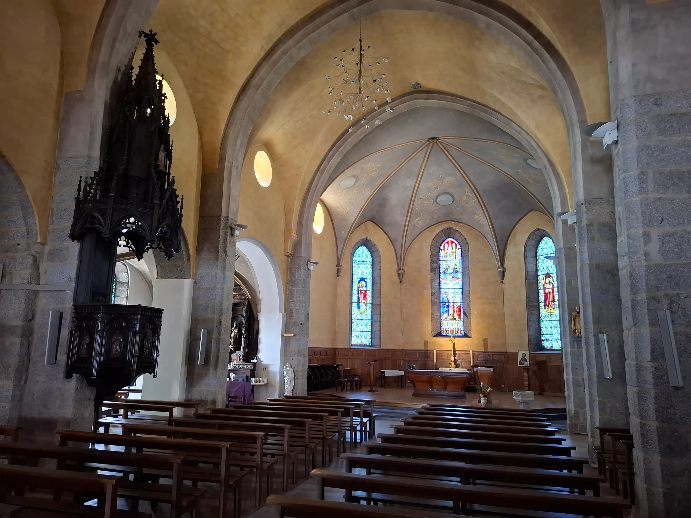 EGLISE SAINT-HILAIRE - SAINT-CHELY-D'APCHER
