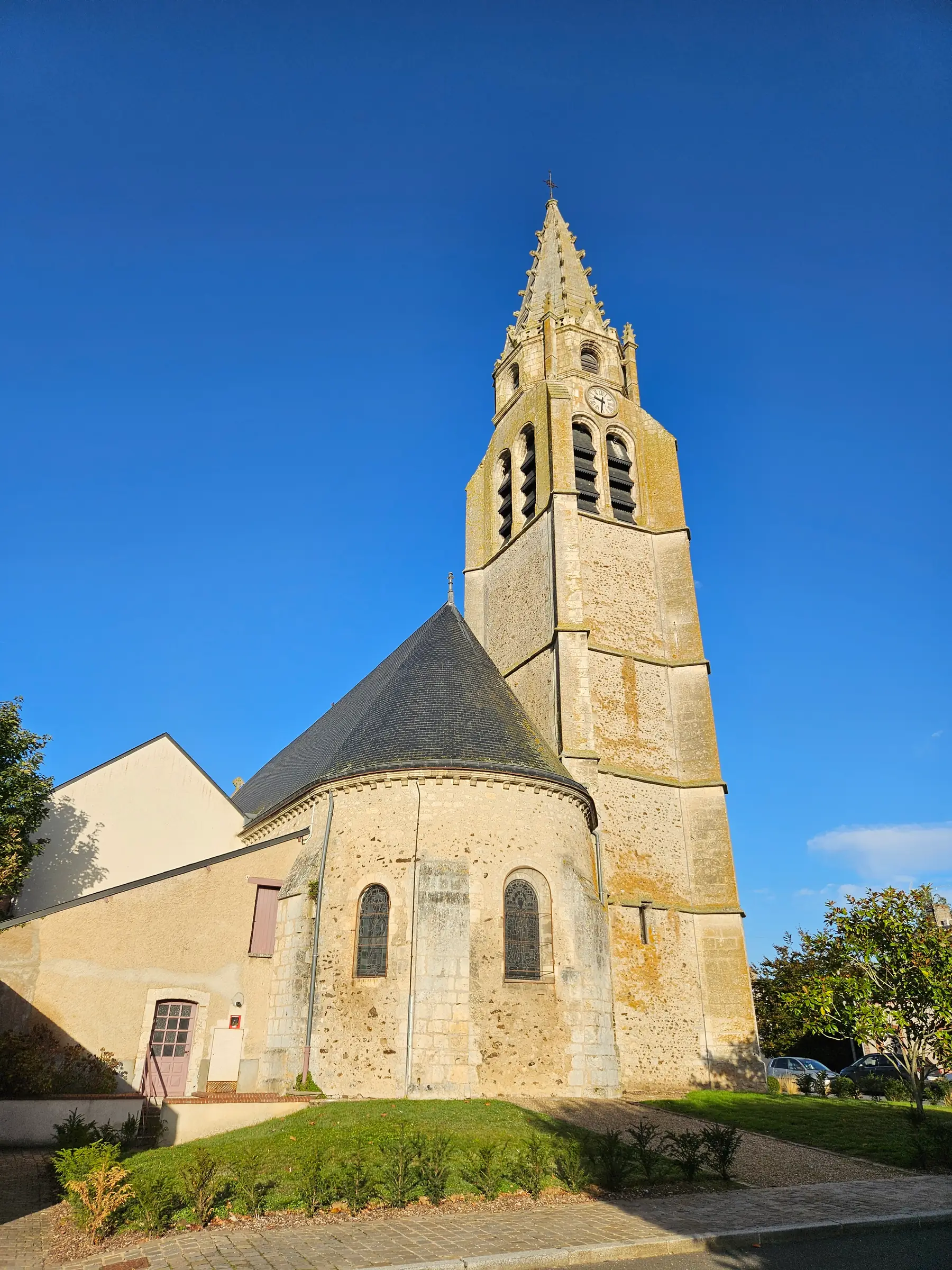 Eglise Saint-Georges de Cloyes-sur-le-Loir