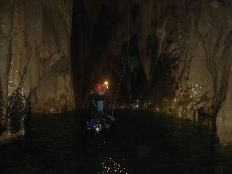 Spéléo journée, traversée aquatique de la petite Bidouze