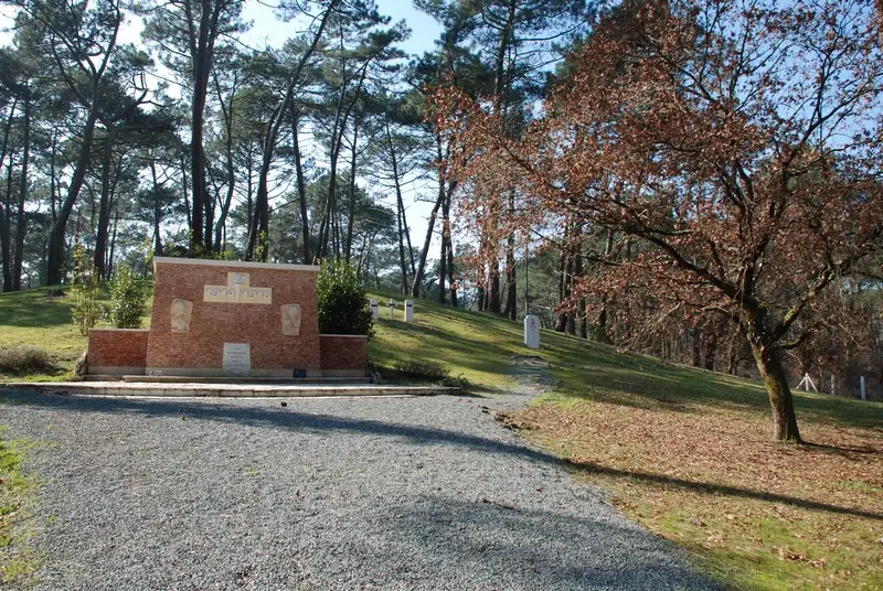 Le cimetière Sénégalais