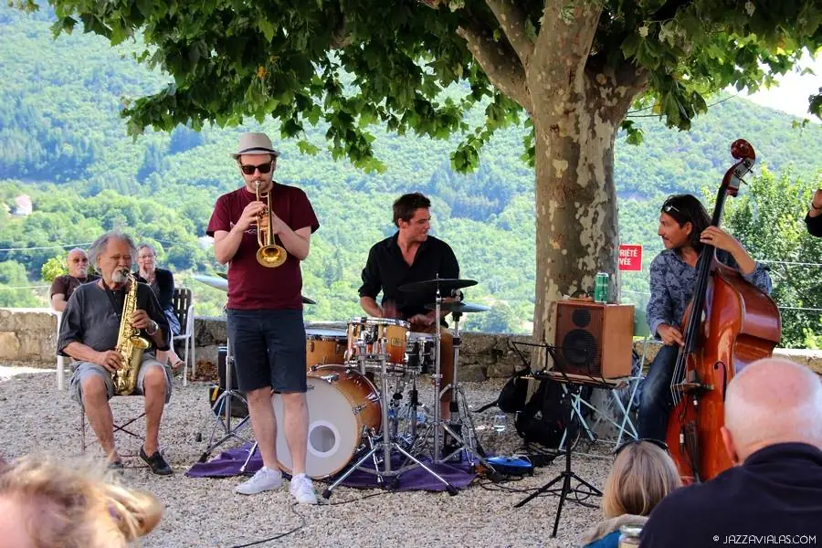 FESTIVAL JAZZ À VIALAS