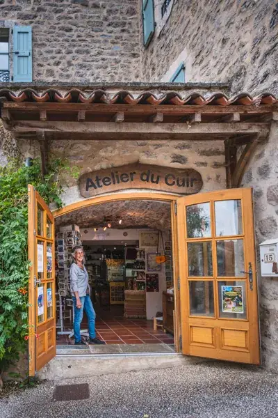 L'atelier du Cuir