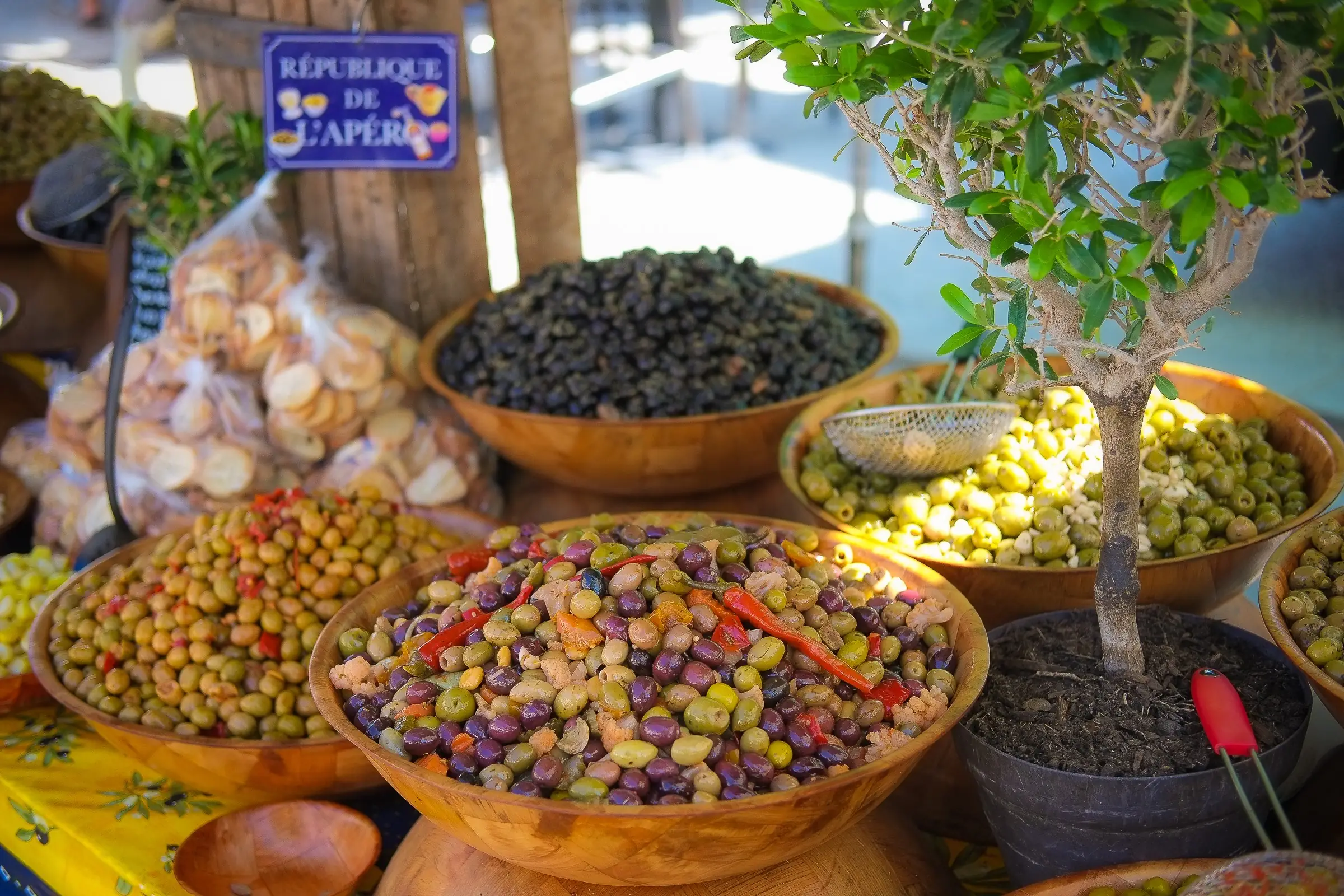 Marché provençal hebdomadaire d'Eygalières