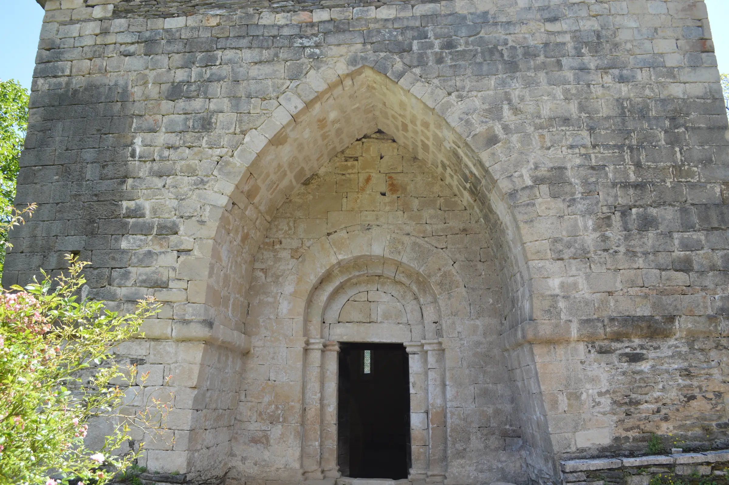 ANCIENNE EGLISE NOTRE-DAME DE MOLEZON
