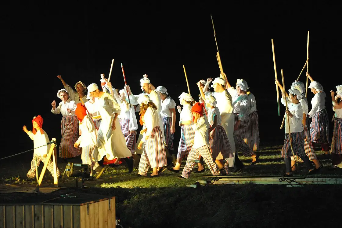 Spectacle historique son et lumière Le Chemin des Mémoires