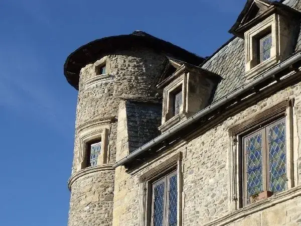 Visite guidée de Sainte Eulalie d'Olt (groupes)