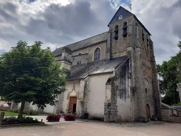 Eglise Saint-Médard de Vitry-aux-Loges