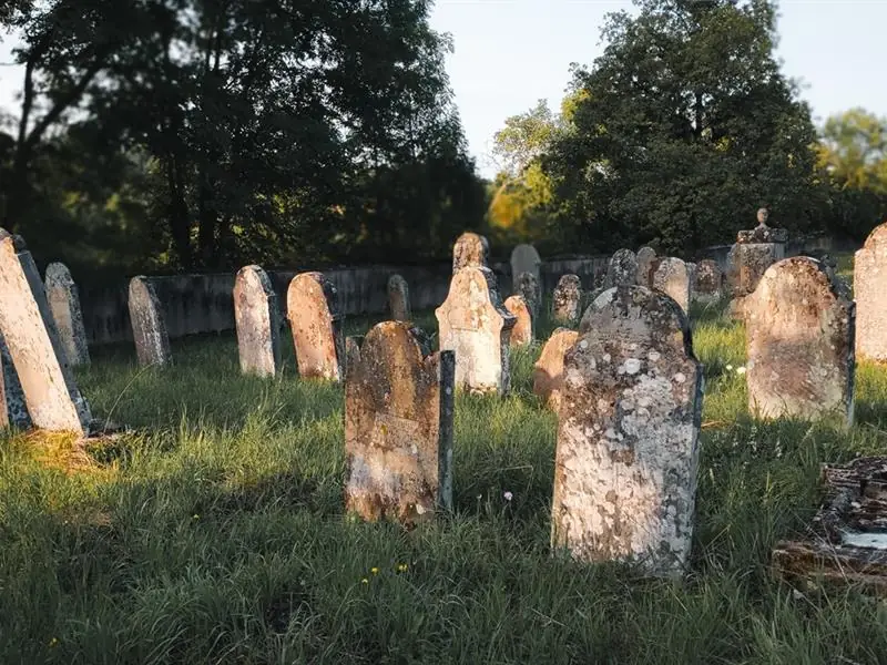 Le cimetière israélite