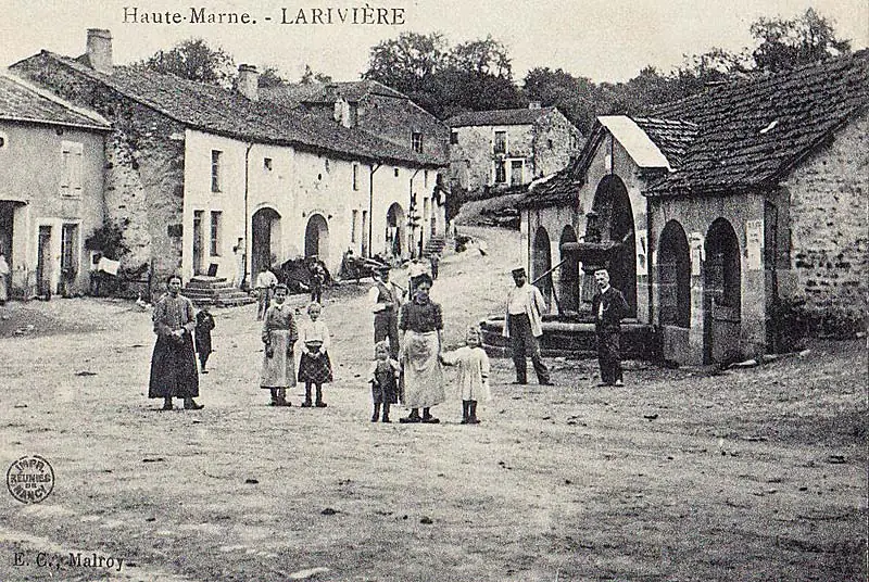 LAVOIR DE LARIVIERE-ARNONCOURT (1)