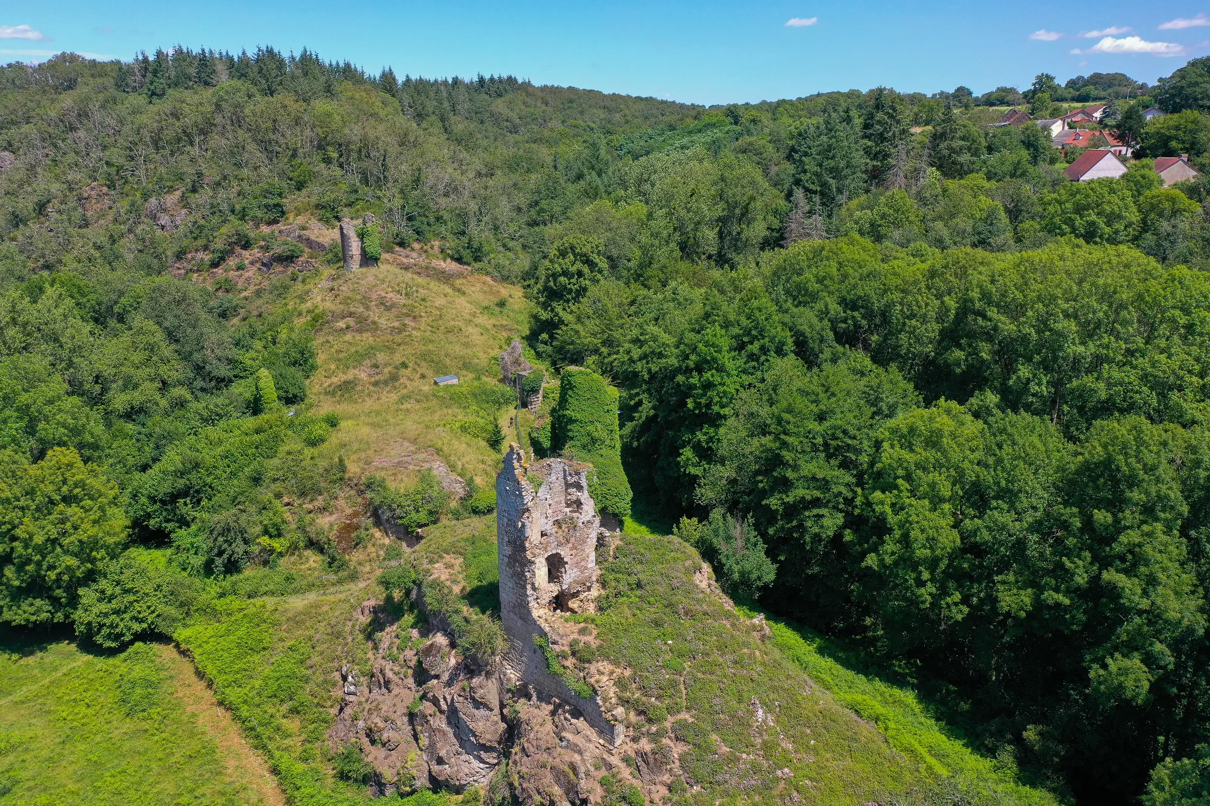 Les Ruines du Château de Malval