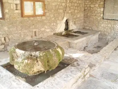 Lavoir d'Aurons