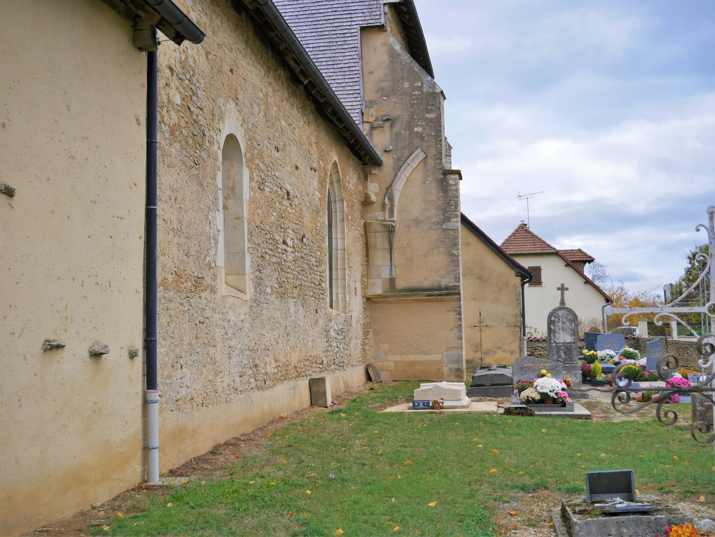 Eglise Saint-Laurent de Fuligny