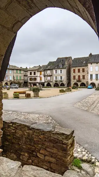 Visite guidée de la bastide royale de Sauveterre-de-Rouergue