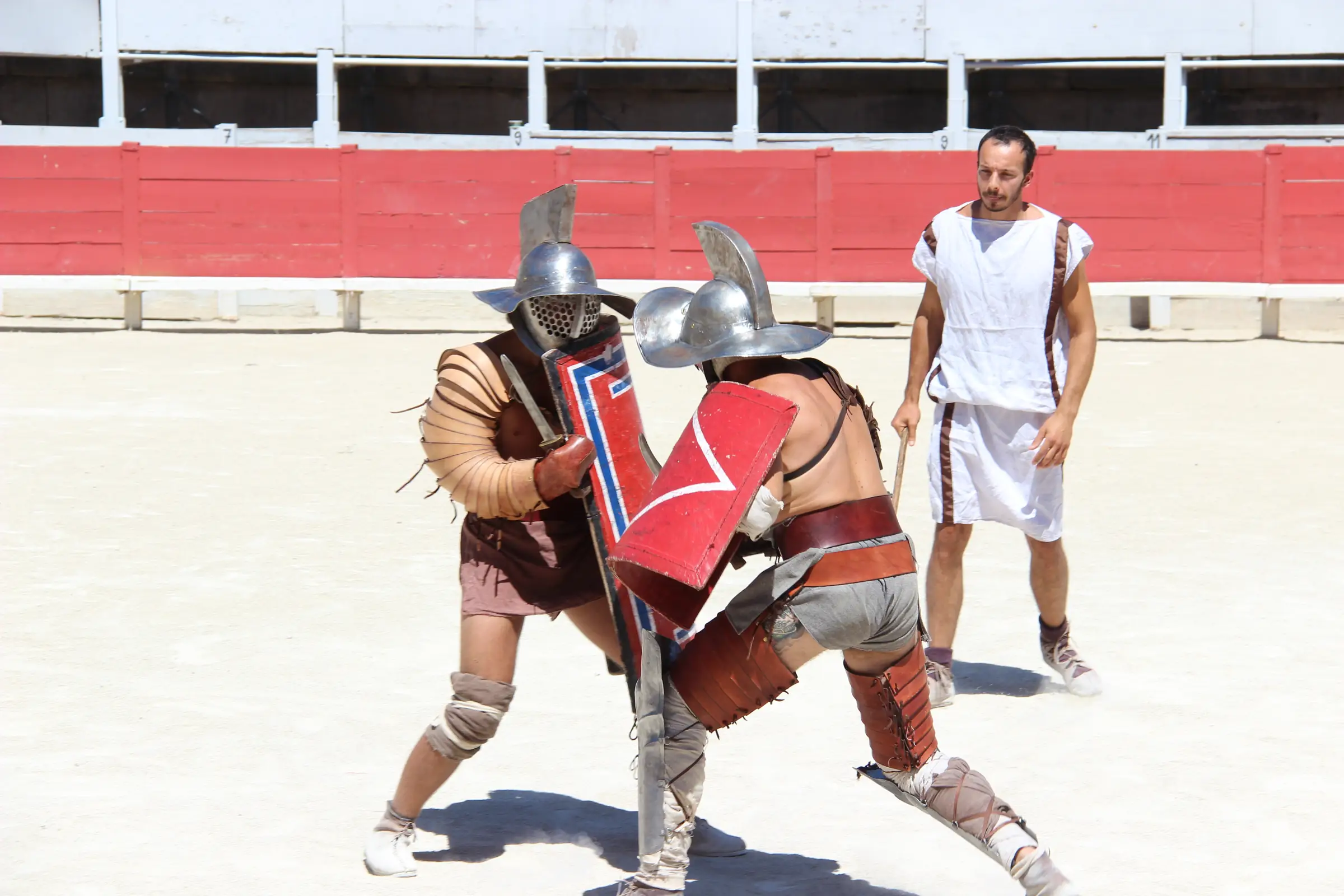Démonstration de gladiature dans l'Amphithéâtre