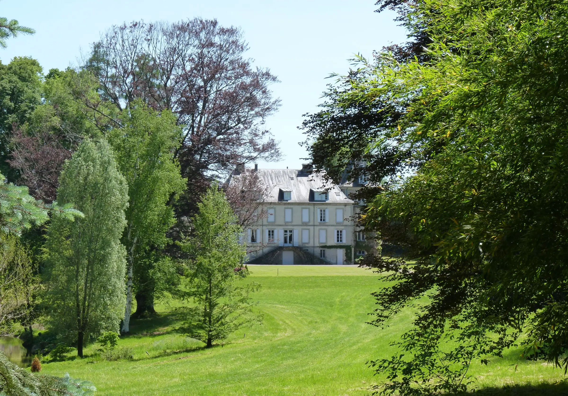 Pique-nique à l'Arboretum du Château de Neuvic d'Ussel