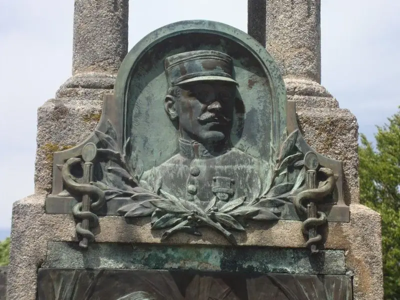 Tombe du Docteur Mallet