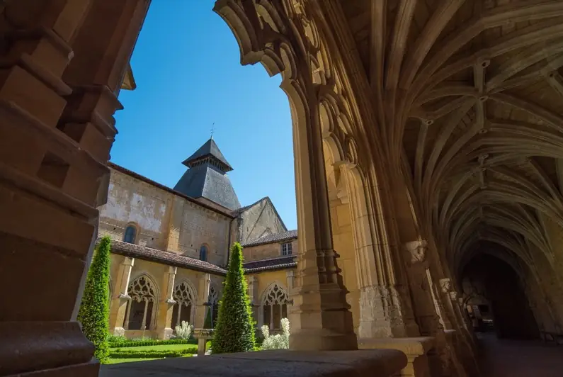 Cloître de Cadouin