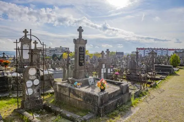 Cimetière de Louyat