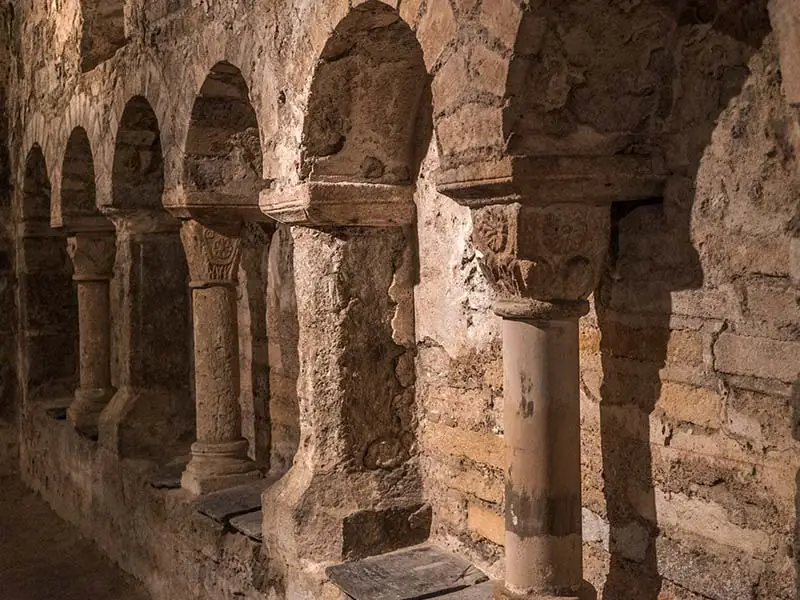 Crypte Saint-Aignan