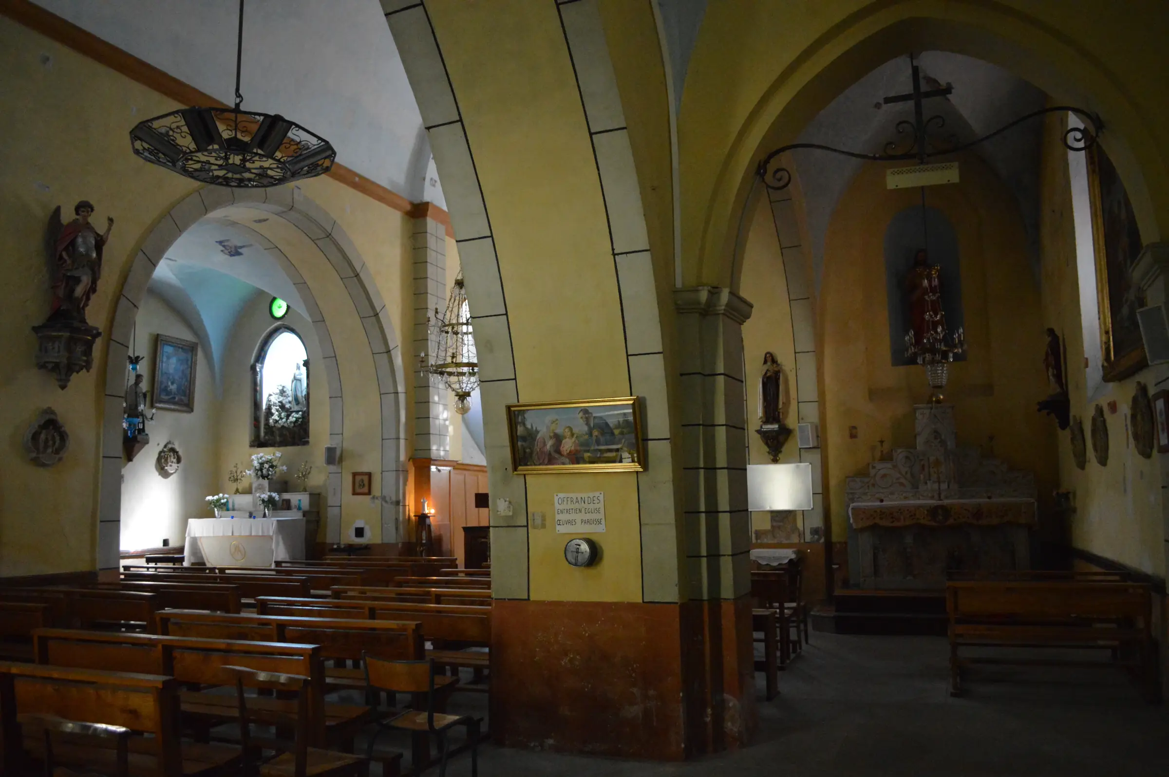EGLISE DE SAINT ETIENNE VALLEE FRANCAISE