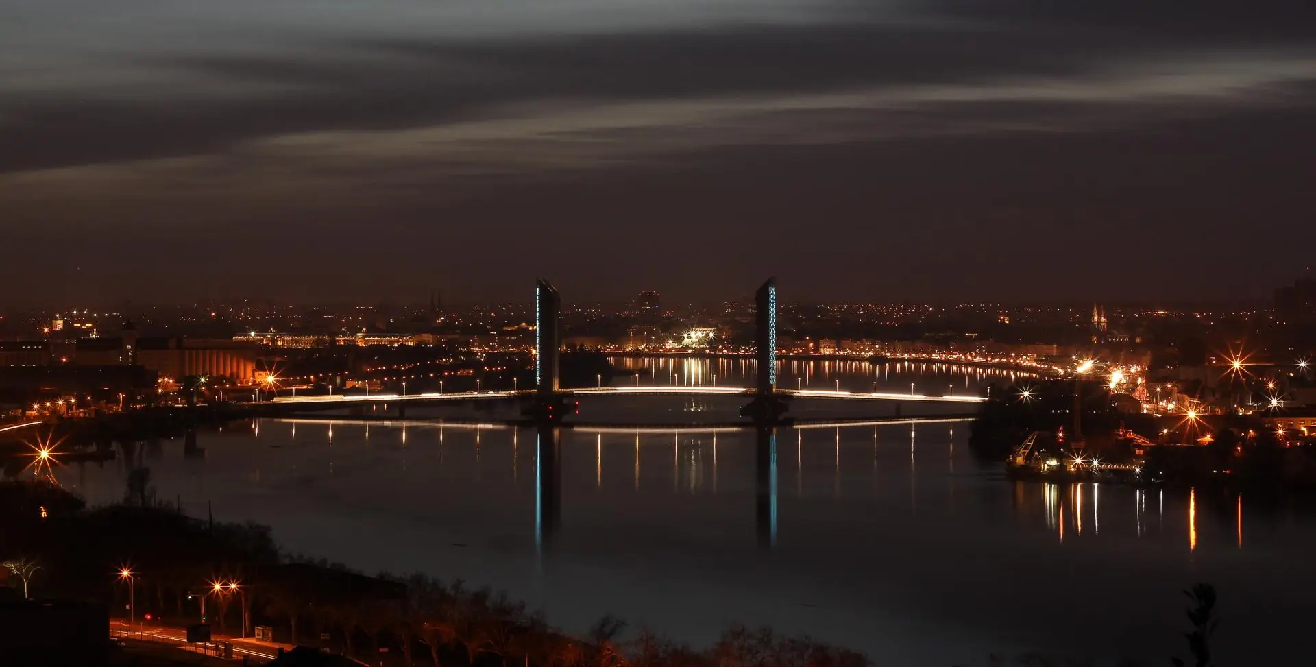 Pont Jacques Chaban Delmas