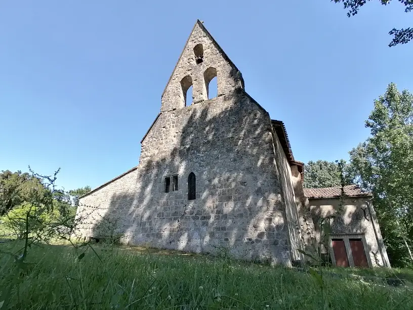 Eglise de la nativité d'Ambrus