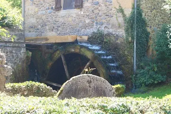 Ste Eulalie d'Olt, village classé parmi les Plus Beaux Villages de France en Aveyron