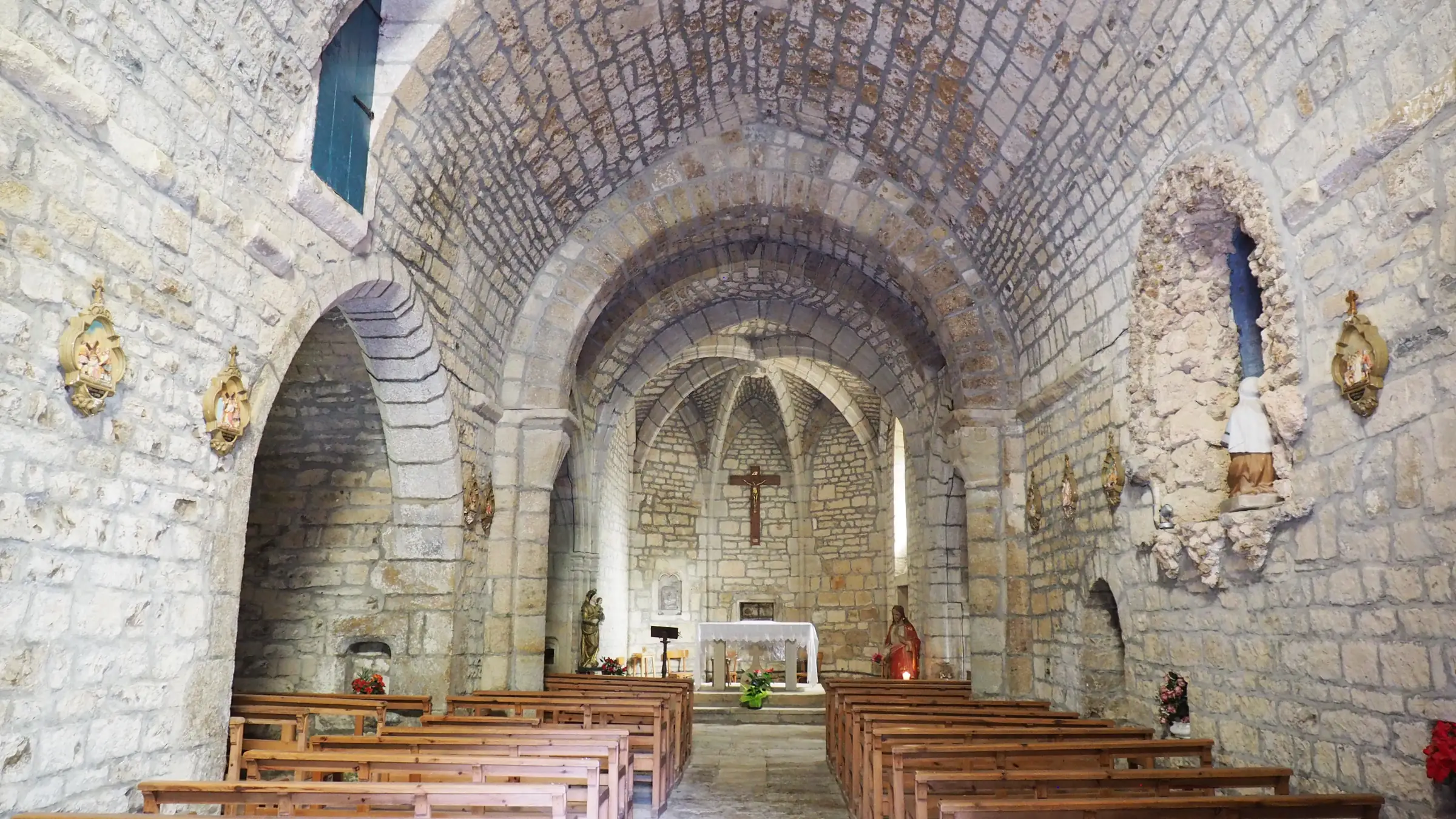 EGLISE SAINT-MARTIN DE PIN